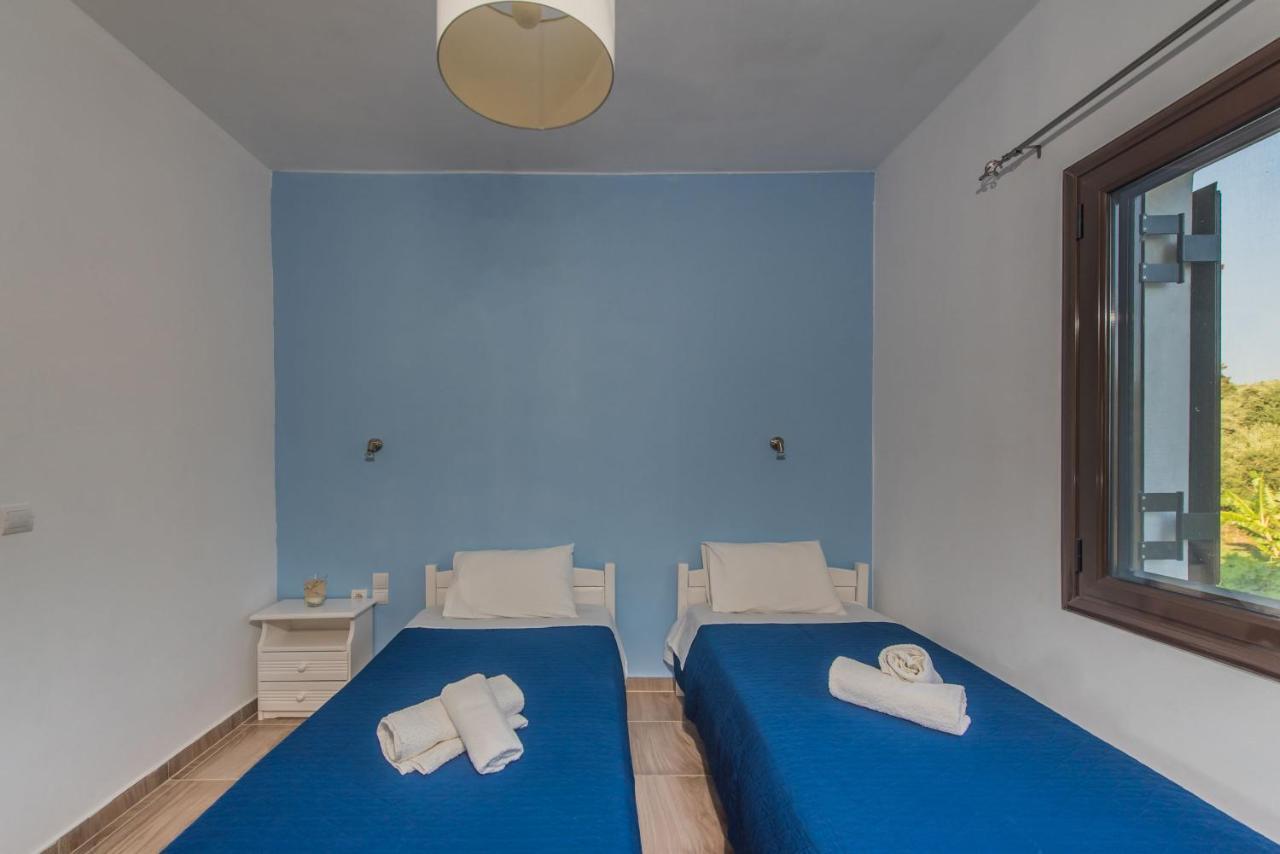 Mariettas Apartment Alykes  Luaran gambar