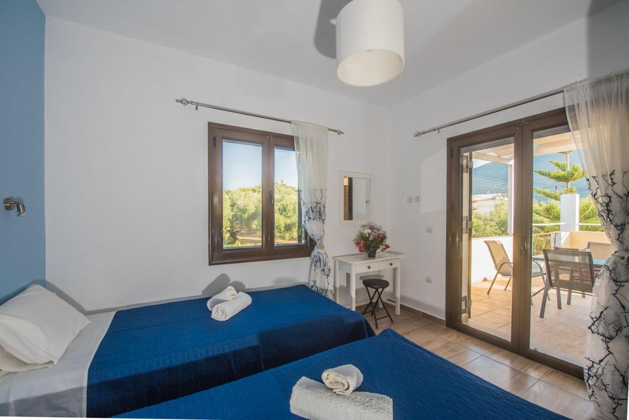 Mariettas Apartment Alykes  Luaran gambar